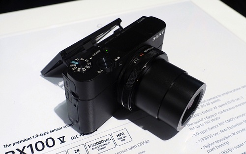 Sony bất ngờ ra mắt máy ảnh sony A6500 và RX100 V bạn nên biết  Pa060155-1