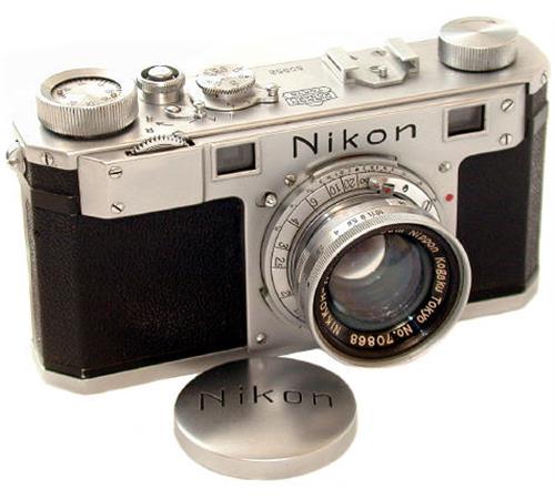 Đấu giá chiếc máy ảnh Nikon dòng rangefinder lâu đời nhất