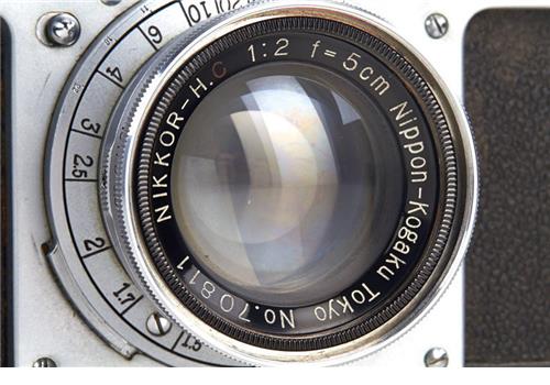 Đấu giá chiếc máy ảnh Nikon dòng rangefinder lâu đời nhất