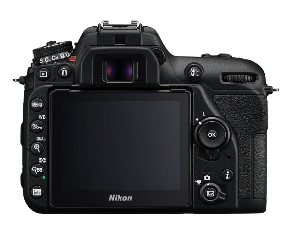 Máy ảnh Nikon D7500 sẽ đến sớm trong mùa hè này