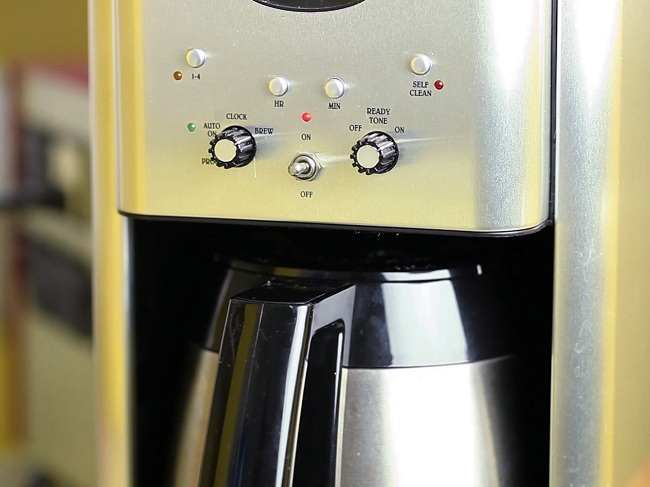 Tự khắc phục các lỗi thường gặp ở máy pha cà phê ngay tại nhà