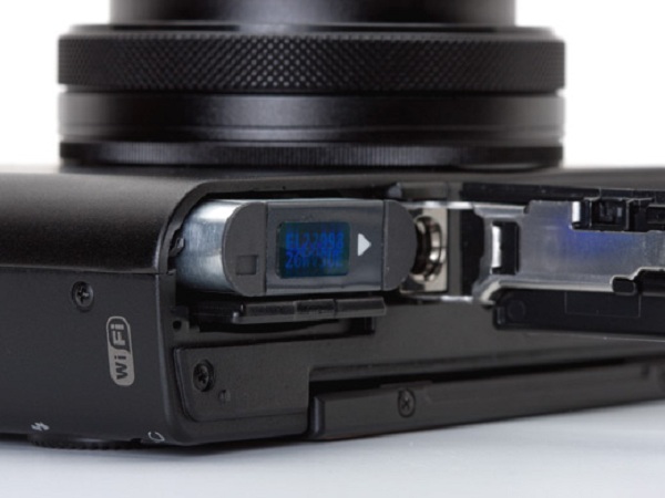 Canon G1 X III so với Sony Cybershot RX100 V