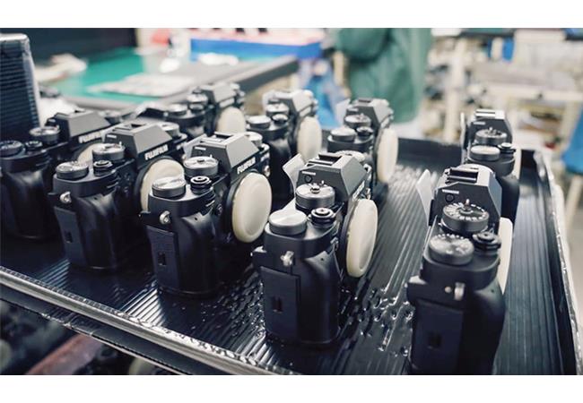 Máy ảnh và ống kính fujifilm được tạo ra như thế nào?