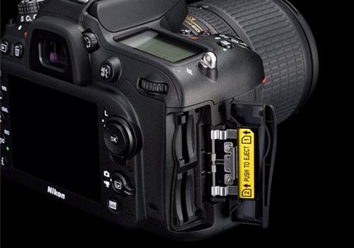Máy Ảnh Nikon D7200 kit 18-55 VR II 