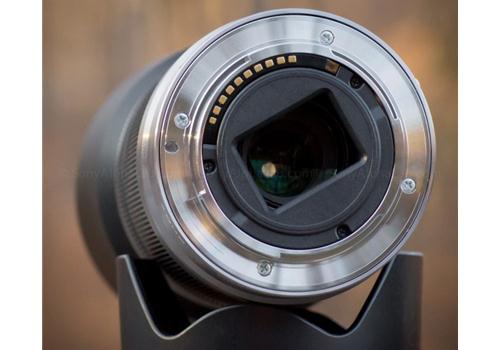 Ống kính Sony E 55-210mm F4.5-6.3 OSS (SEL55210) Đen
