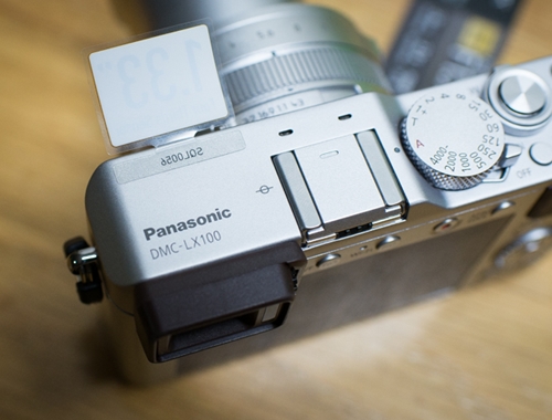 Máy ảnh Panasonic DMC-LX100 (Bạc)
