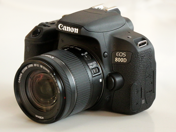 Máy Ảnh Canon EOS 800D