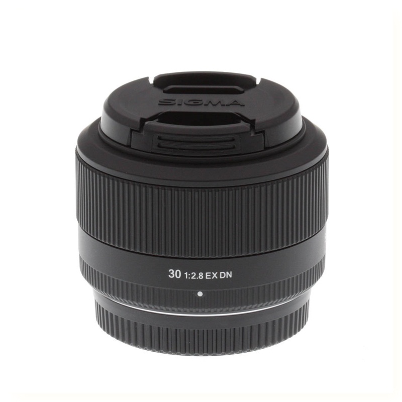 sigma-30mm-f28-ex-dn-3.jpg