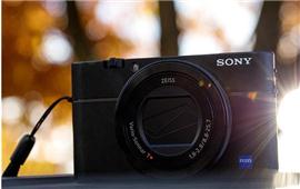 7 lí do để mua máy ảnh Sony RX100 mark V chụp tết