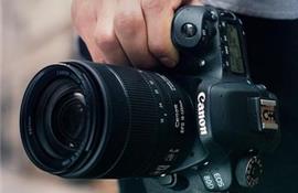 Canon tiếp tục dẫn đầu thị trường máy ảnh tại Mỹ trong năm 2017