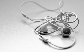 Những mẹo thú vị để giữ tai nghe của bạn không bị rối