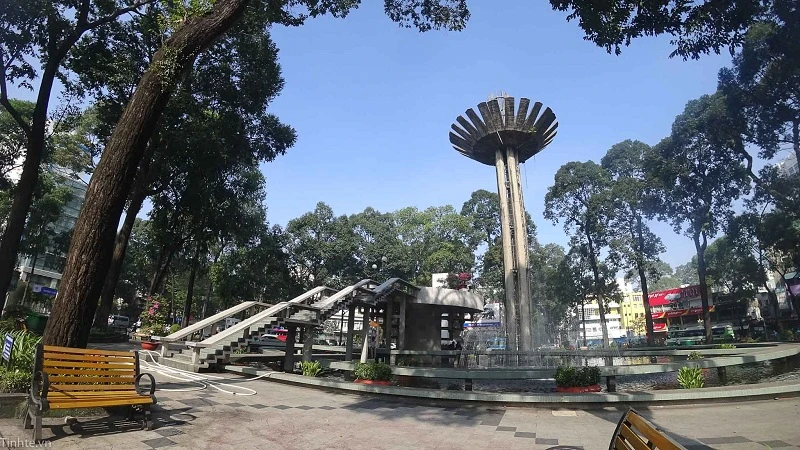 So sánh Sony FDR-3000R và GoPro HERO6- kẻ tám lạng người nửa cân