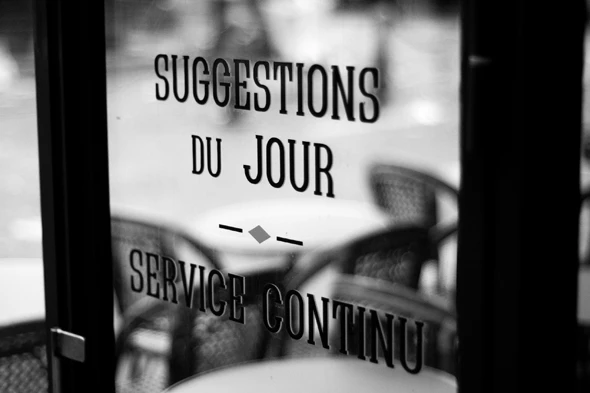 Chế độ AE Lock và AF Lock trên các mô hình máy ảnh