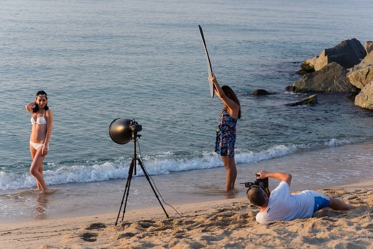 Lời khuyên khi chụp ảnh trên bãi biển vào ngày nắng   