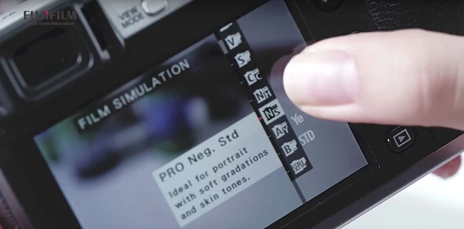 Sự khác biệt nào giữa Fujifilm X-E3 và X-T20