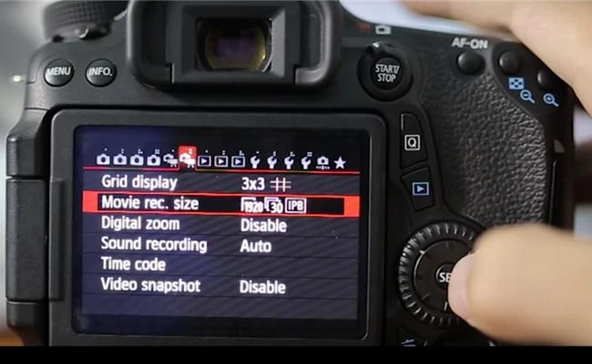 Thiết lập máy ảnh để trở thành một máy quay chuyên nghiệp