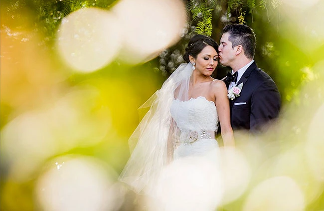 Thực hành sáng tạo với kiểu chụp “tạo khung hình trong khung hình”