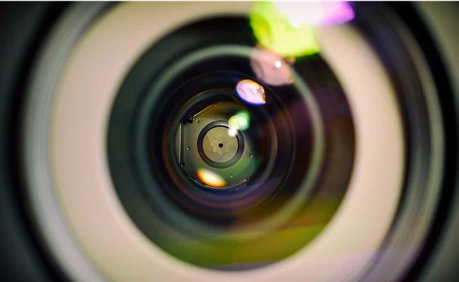 Tìm hiểu về những lá khẩu của ống kính