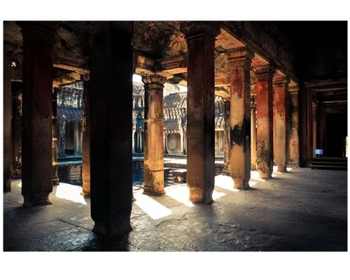 Bình minh trong thành phố với máy ảnh 