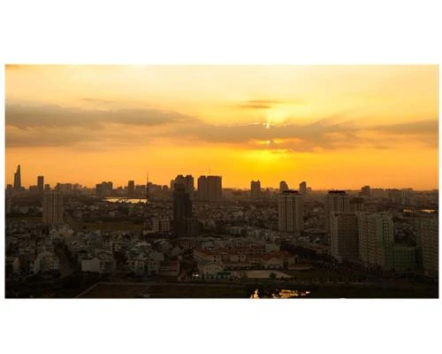 Bình minh trong thành phố với máy ảnh 