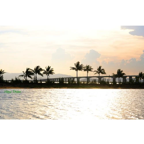 Chụp ngược sáng khi chói nắng