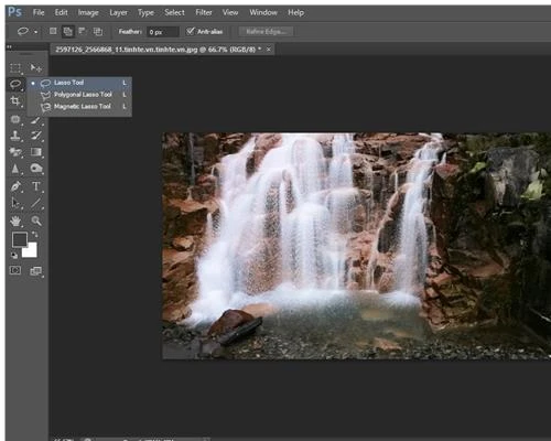 Dùng Photoshop chỉnh hiệu ứng cực đẹp cho ảnh chụp thác nước