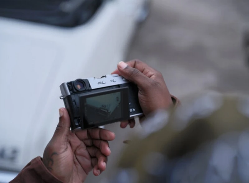 Cơ chế ổn định hình ảnh 5 trục IBIS 6 stop