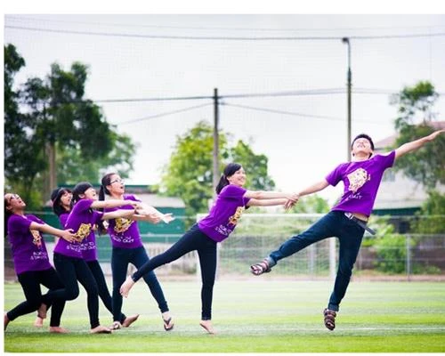 Quá nhiều người, phải làm sao đây?