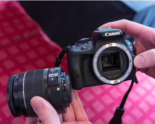 Máy Ảnh Canon EOS 100D / Kiss X7 Body (Hàng nhập khẩu)