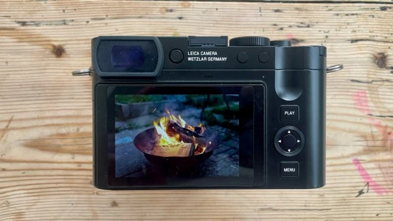 Chiếc Leica Q3 đa năng, thiết kế tinh tế và hiệu năng vượt trội