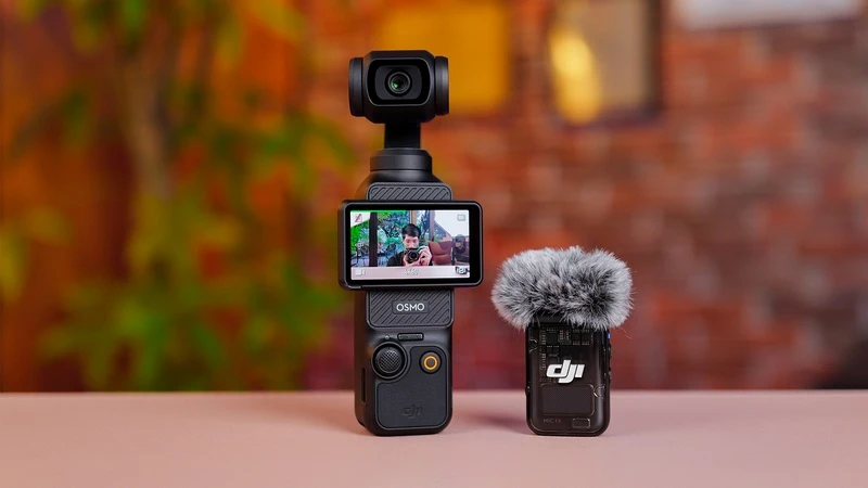 Camera gimbal DJI Osmo Pocket 3 quay video chuyên nghiệp
