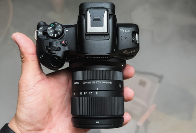 Sigma 18-50mm cho ảnh sắc nét và xóa phông đẹp