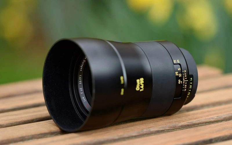 Carl Zeiss Otus 55mm f1.4 tái tạo hình ảnh cực kỳ chính xác