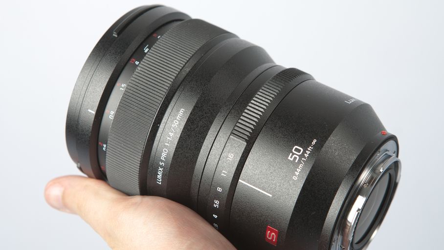 Ống Kính Lumix S Pro 50mm F1.4
