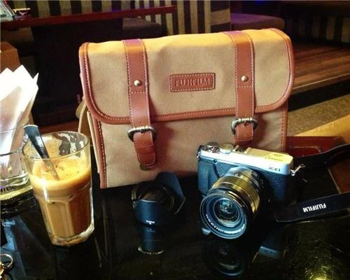 Những phụ kiện thích hợp cho máy ảnh Fujifilm X-A3 (Phần 1)