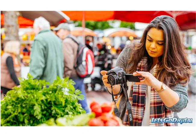 So sánh máy ảnh Canon EOS 200D và Canon 700D