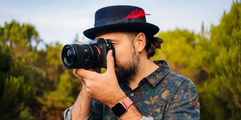 Người mới chuyển lên Full-frame có thể yên tâm lựa chọn Sony A7M4