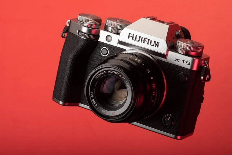 X-T5 – Sự tiếp nối hoàn hảo của triết lý nhiếp ảnh cổ điển 