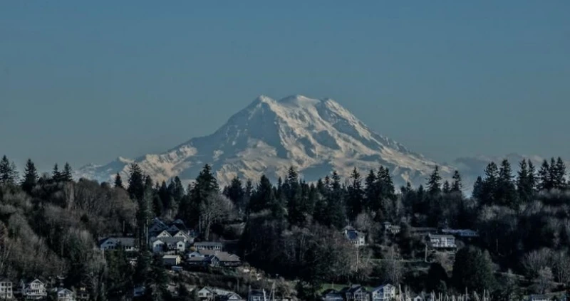 Ống kính cho hình ảnh trung thực, sắc nét với F2.8